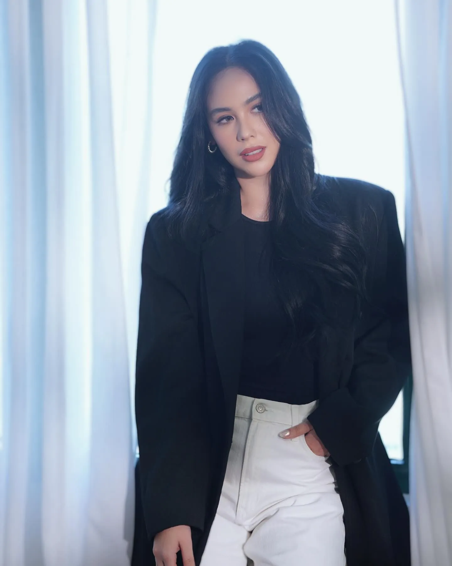 Empress Schuck - empress-schuck-sexy-21.webp
